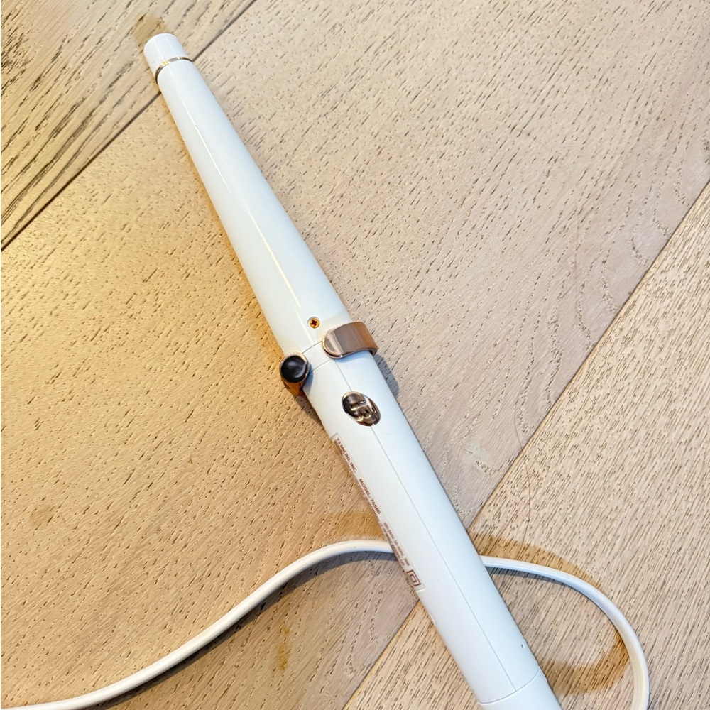 T3 curling wand